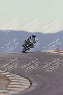 media/Sep-21-2025-Race Pace (Sun) [[98bf33ef95]]/Non Verified/1-Turns 9 and 10 (8am)/